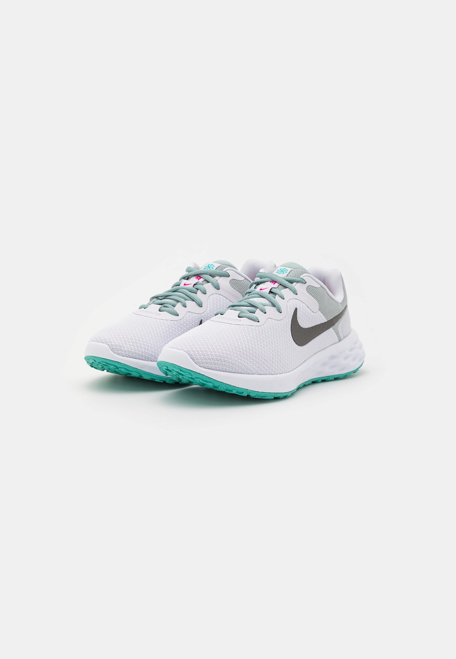 Фото № 1 с приближением к товару «‎Nike Revolution 6»