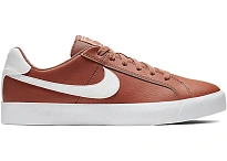 Фото № 1 с приближением к товару «‎Nike Court Royale AC Dusty Peach»