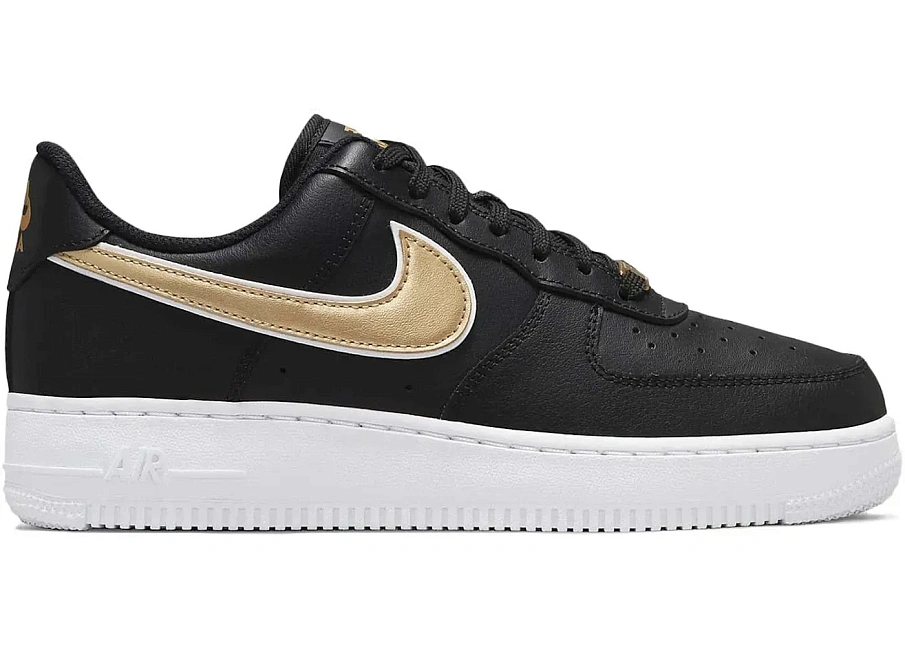 Фото № 1 с приближением к товару «‎Nike Air Force 1 Low '07 Essential Black Metallic Gold »