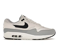 Фото № 1 с приближением к товару «‎Nike Air Max 1»