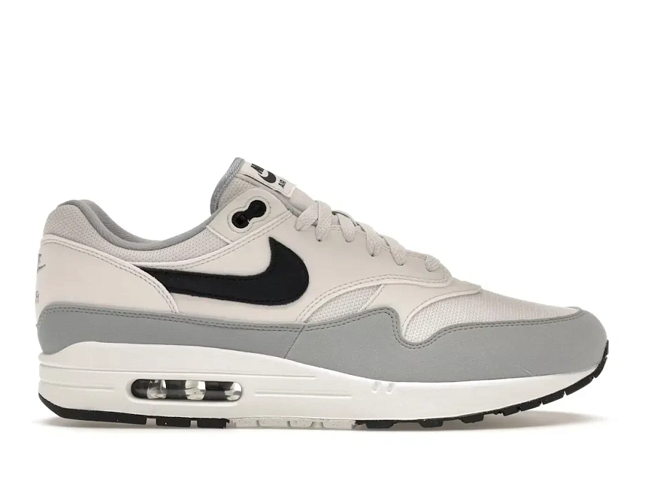 Фото № 1 с приближением к товару «‎Nike Air Max 1»