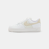 Фото № 1 с приближением к товару «‎Nike Air Force 1 07 »