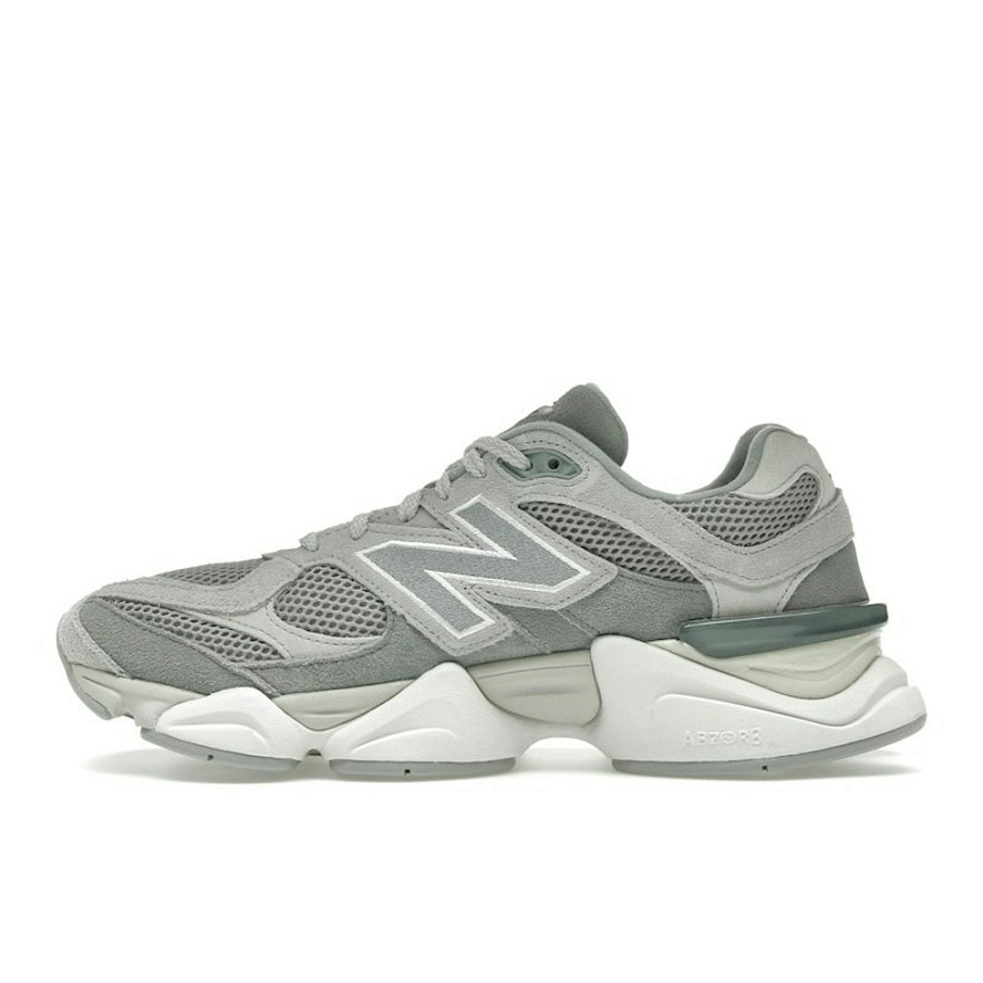 Фото № 3 с приближением к товару «‎New Balance 9060 Slate Grey»