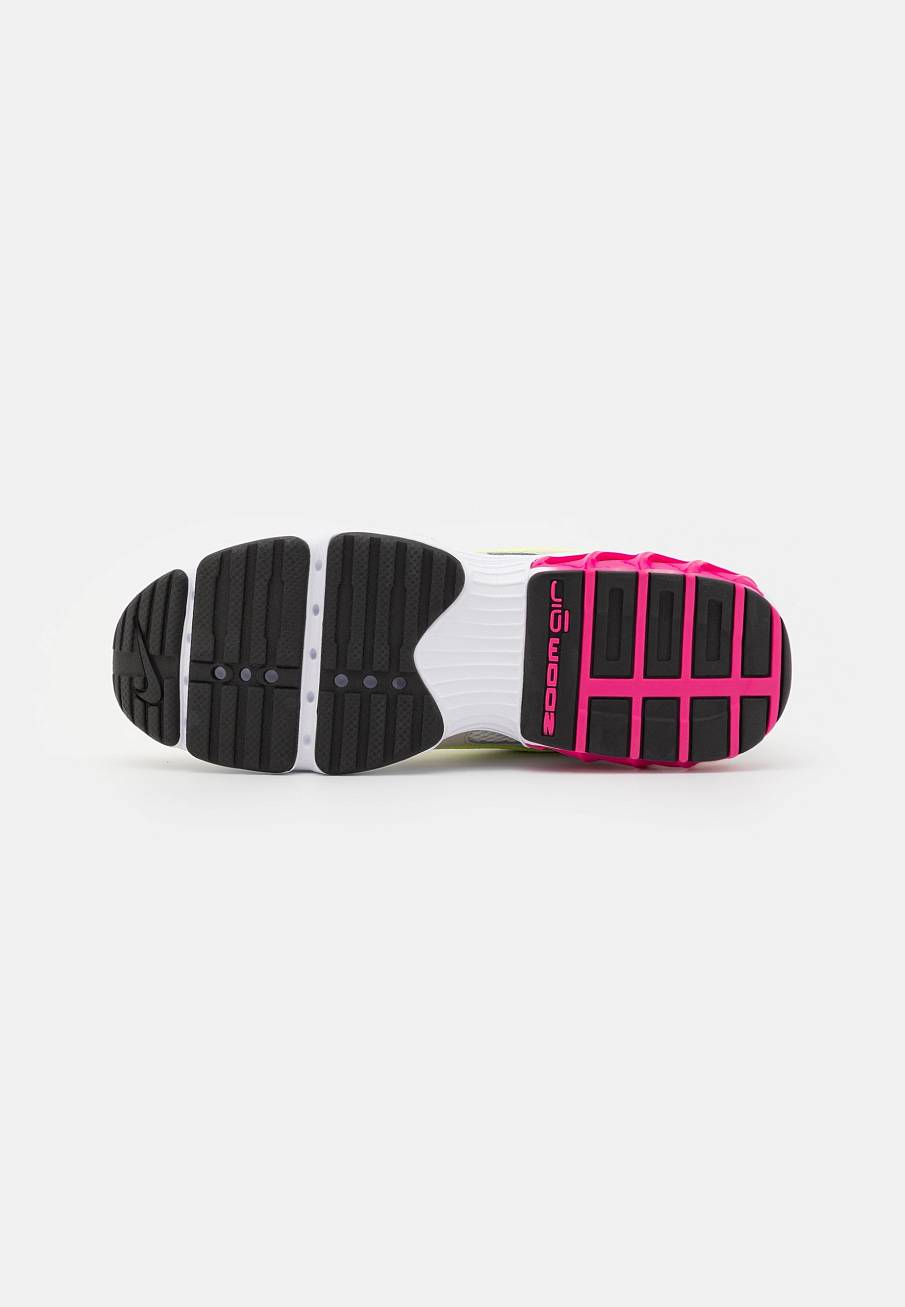 Фото № 3 с приближением к товару «‎Nike Zoom Air Fire »