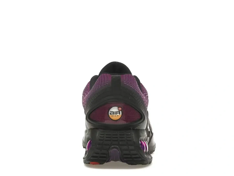 Фото № 4 с приближением к товару «‎Nike Air Max Dn SE»