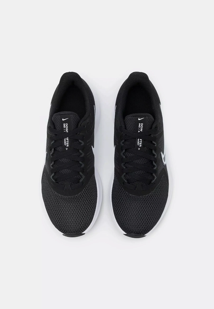 Фото № 3 с приближением к товару «‎DOWNSHIFTER 11»