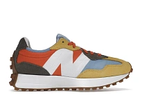 Фото № 1 с приближением к товару «‎New Balance 327»