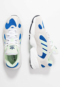 Фото № 3 с приближением к товару «‎Adidas Yung-1 »