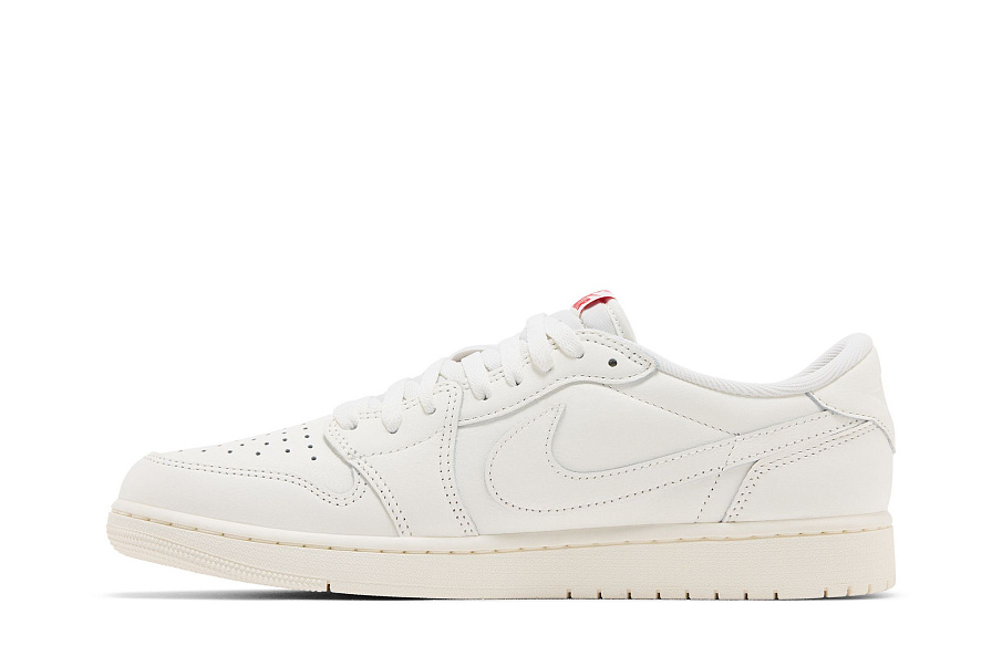 Фото № 4 с приближением к товару «‎Air Jordan 1 Retro Low OG Sail»