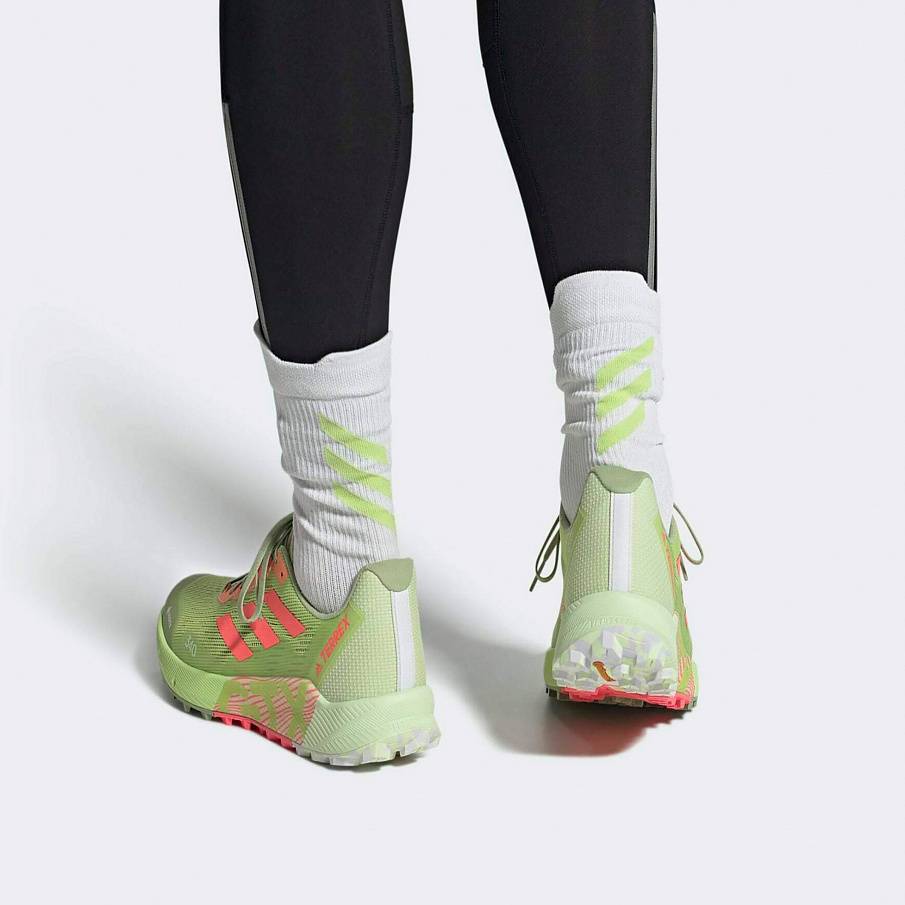 Фото № 2 с приближением к товару «‎Adidas Terrex Agravic 2 Gtx »