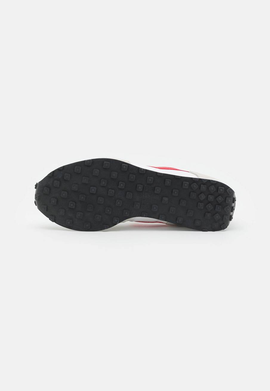 Фото № 5 с приближением к товару «‎Nike Challenger OG »
