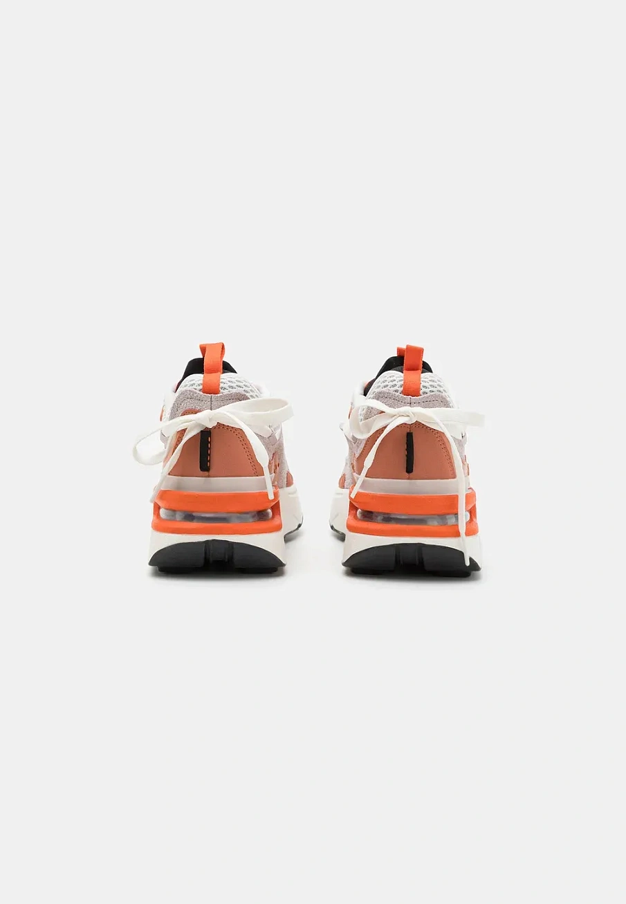 Фото № 3 с приближением к товару «‎AIR MAX FURYOSA NRG»