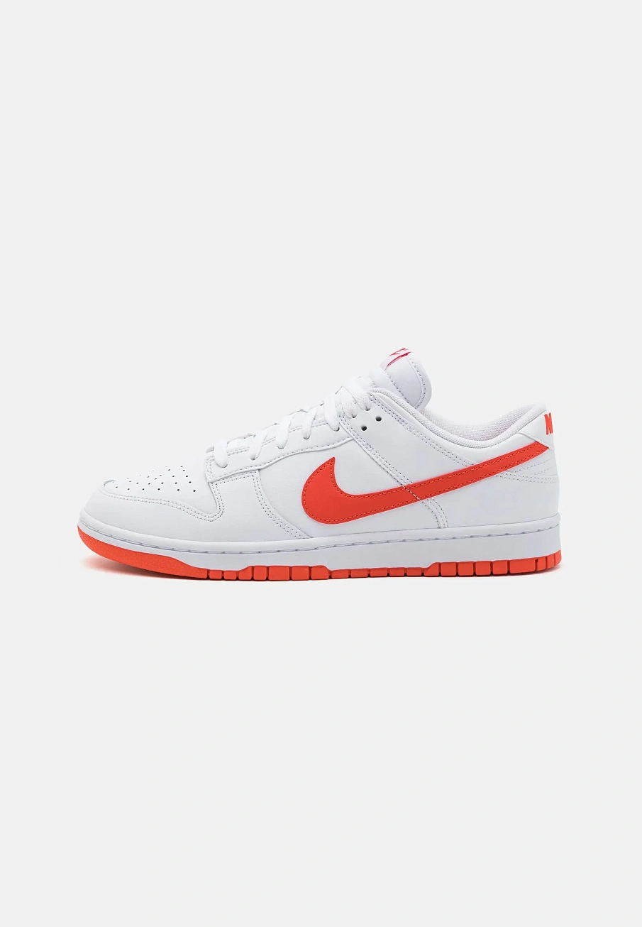Фото № 1 с приближением к товару «‎DUNK LOW RETRO»
