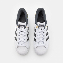 Фото № 4 с приближением к товару «‎Adidas Superstar »