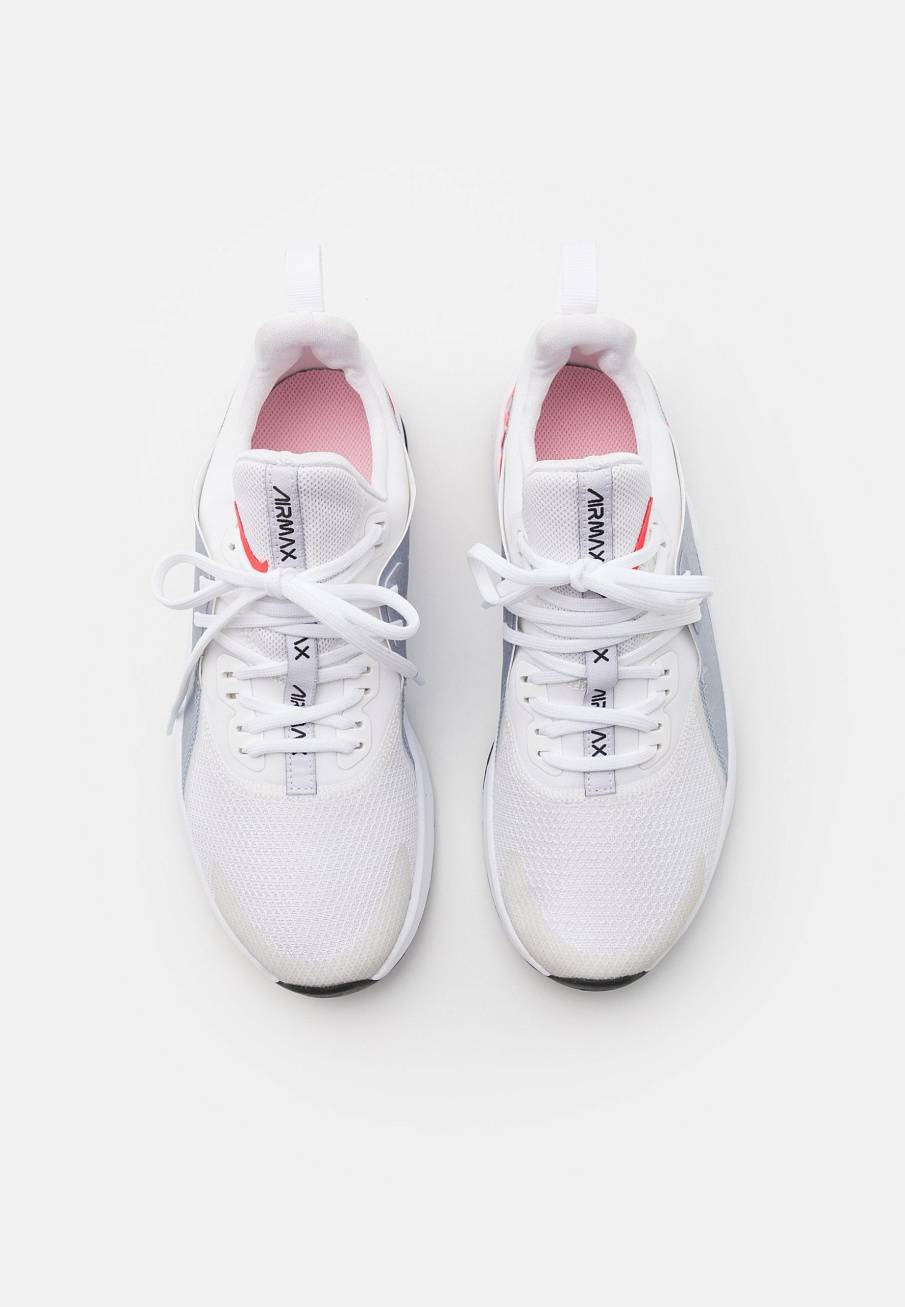 Фото № 4 с приближением к товару «‎Nike Air Max Bella TR 3»