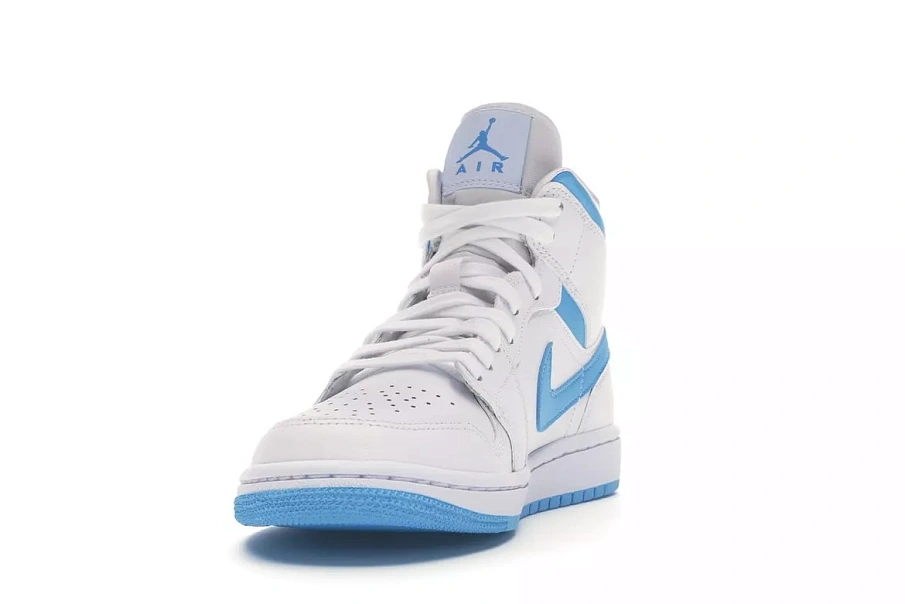 Фото № 6 с приближением к товару «‎Jordan 1 Mid UNC »