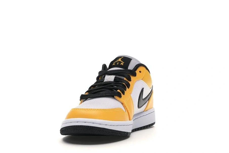 Фото № 2 с приближением к товару «‎Jordan 1 Low Laser Orange »