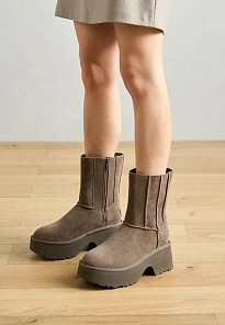 Фото № 2 с приближением к товару «‎CLASSIC TWIN SEAM NEW HEIGHTS»