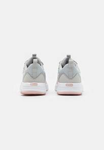 Фото № 3 с приближением к товару «‎Puma Softride Sophia Easy»