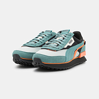 Фото № 2 с приближением к товару «‎Puma Future Rider Displaced »