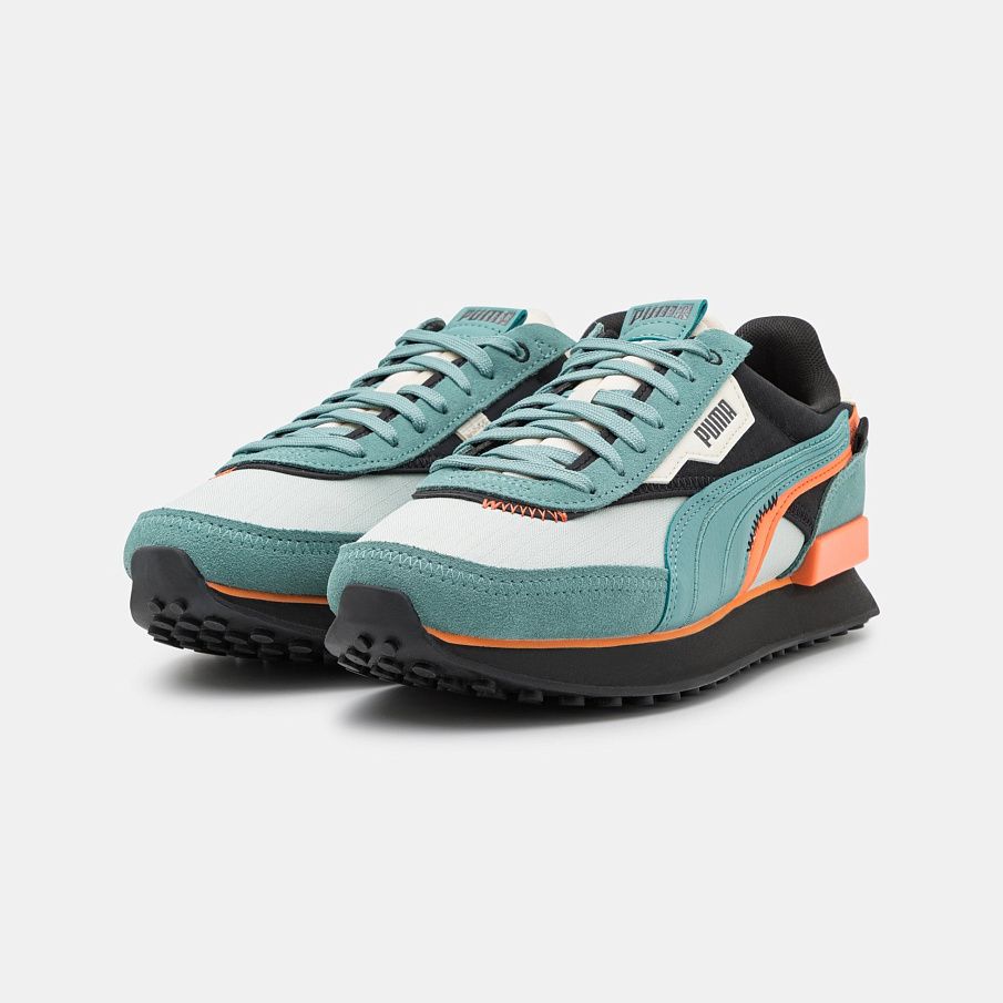 Фото № 2 с приближением к товару «‎Puma Future Rider Displaced »