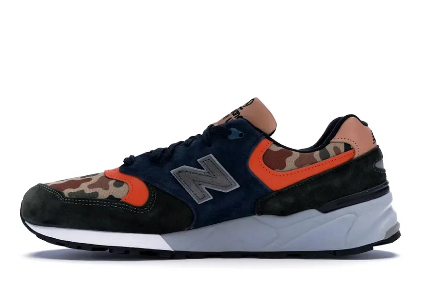 Фото № 3 с приближением к товару «‎New Balance 999»