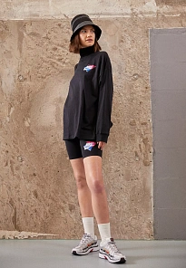 Фото № 2 с приближением к товару «‎WMNS P-6000»