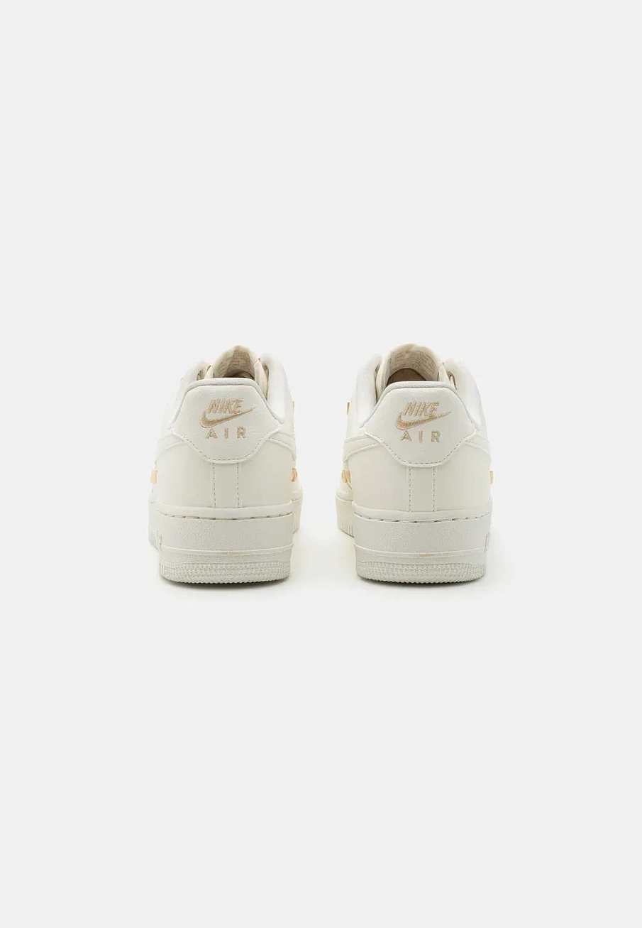 Фото № 3 с приближением к товару «‎Кроссовки Nike spni111a1e6-a11-n»