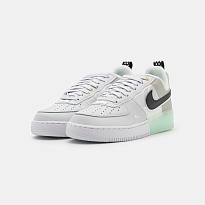 Фото № 2 с приближением к товару «‎Nike Air Force 1 React »