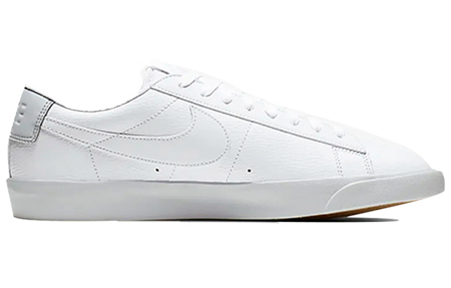 Фото № 2 с приближением к товару «‎Nike Blazer Low Lx 'Pure Platinum'»