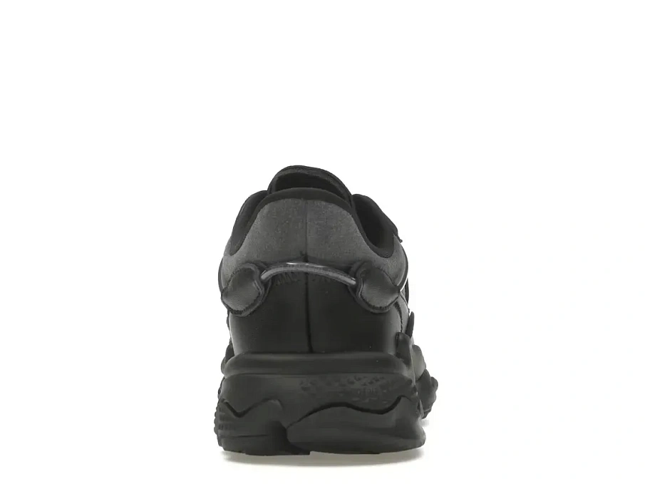 Фото № 4 с приближением к товару «‎adidas Ozweego»