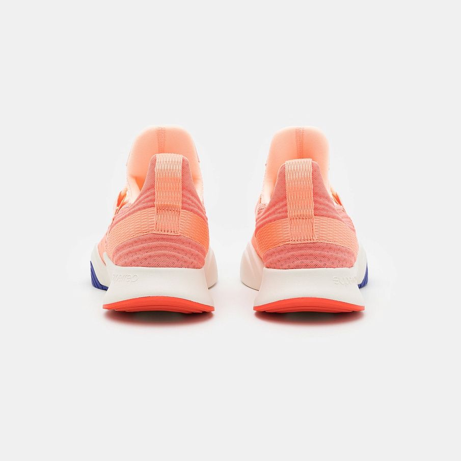 Фото № 1 с приближением к товару «‎Nike Superrep Groove »