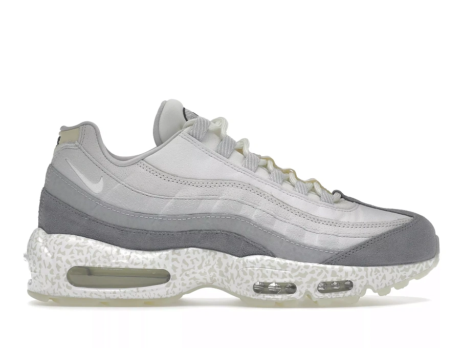 Фото № 1 с приближением к товару «‎Air Max 95 Light Bone GID»