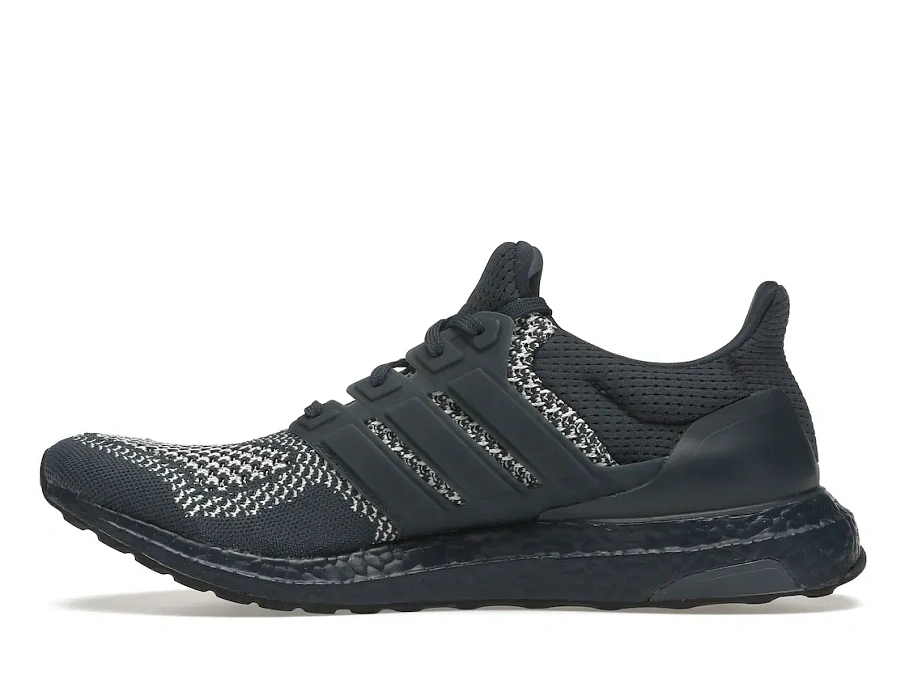 Фото № 3 с приближением к товару «‎adidas Ultra Boost 1.0 DNA Crew Navy»