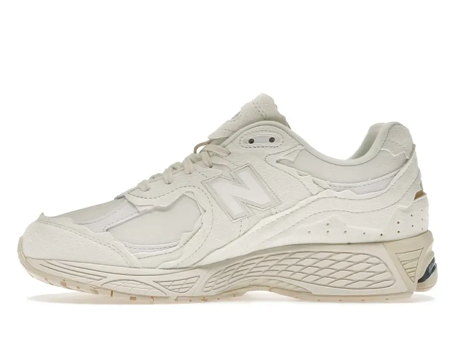 Фото № 3 с приближением к товару «‎New Balance 2002R»