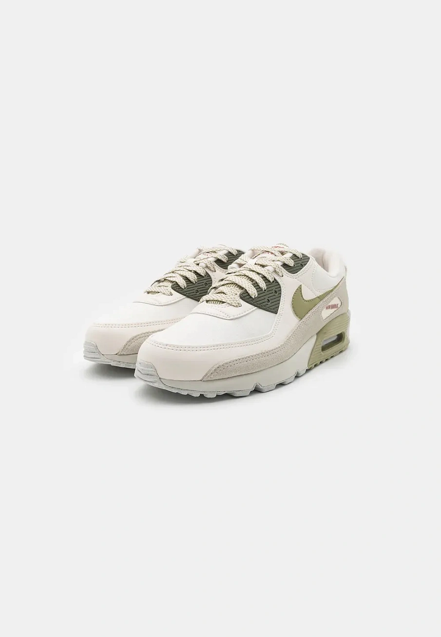 Фото № 2 с приближением к товару «‎AIR MAX 90»