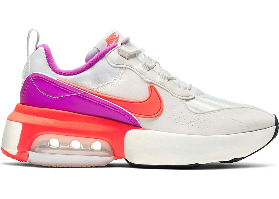 Фото № 1 с приближением к товару «‎Nike Air Max Verona White Magenta Laser Crimson »