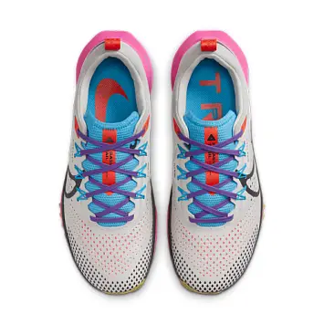 Nike Pegasus Trail 4 - 5