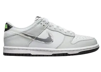 Nike Dunk Low Glitch Swoosh