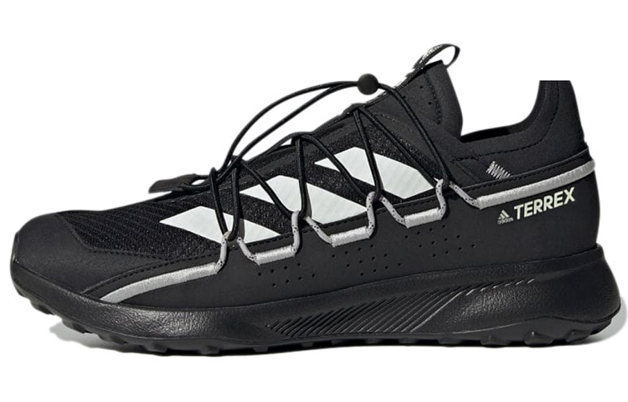 Фото № 1 с приближением к товару «‎adidas Terrex Voyager 21 Travel BlackWhite»