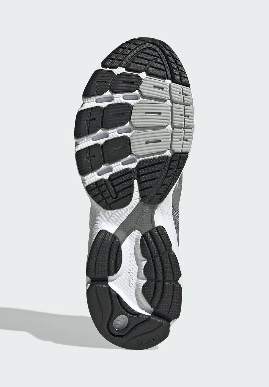 Фото № 5 с приближением к товару «‎Adidas Astir »