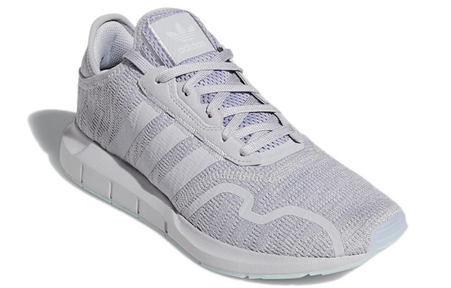 Фото № 3 с приближением к товару «‎adidas originals Swift Run X Grey»