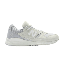 Фото № 1 с приближением к товару «‎New Balance 530 Suede Light Grey»