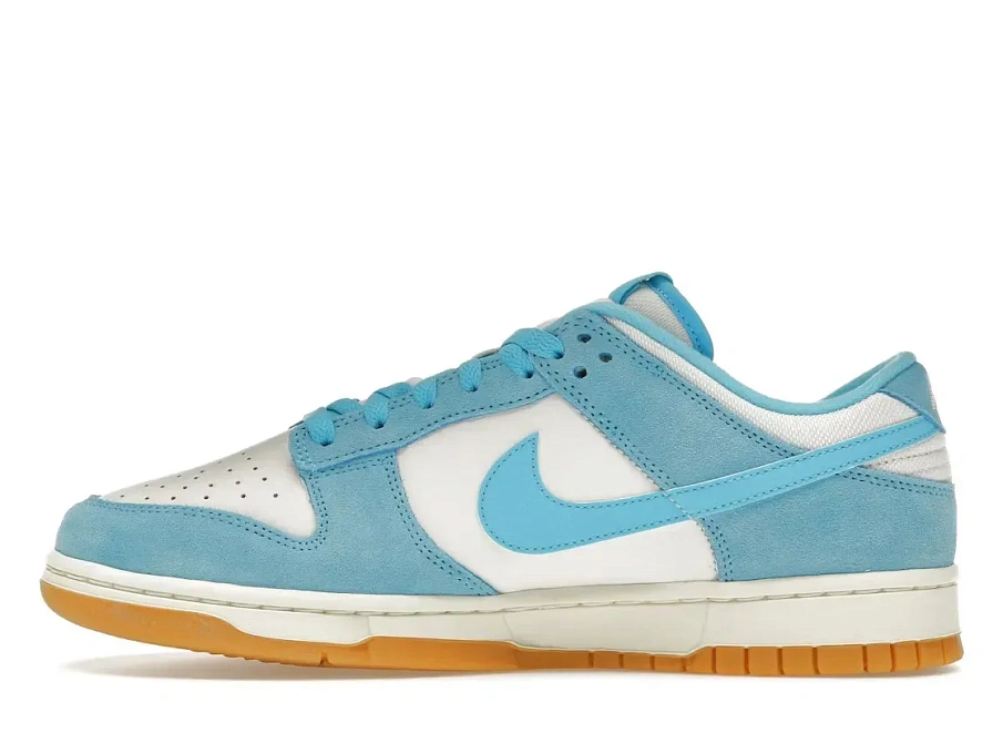 Фото № 3 с приближением к товару «‎Nike Dunk Low»