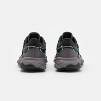 Фото № 3 с приближением к товару «‎Adidas Ozweego »