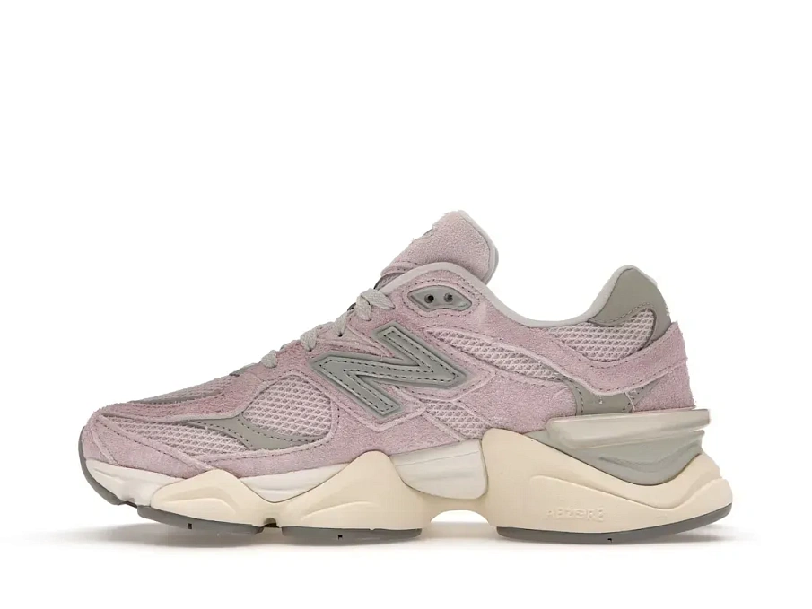 Фото № 3 с приближением к товару «‎New Balance 9060»