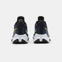 Фото № 3 с приближением к товару «‎Nike Renew Elevate Iii »