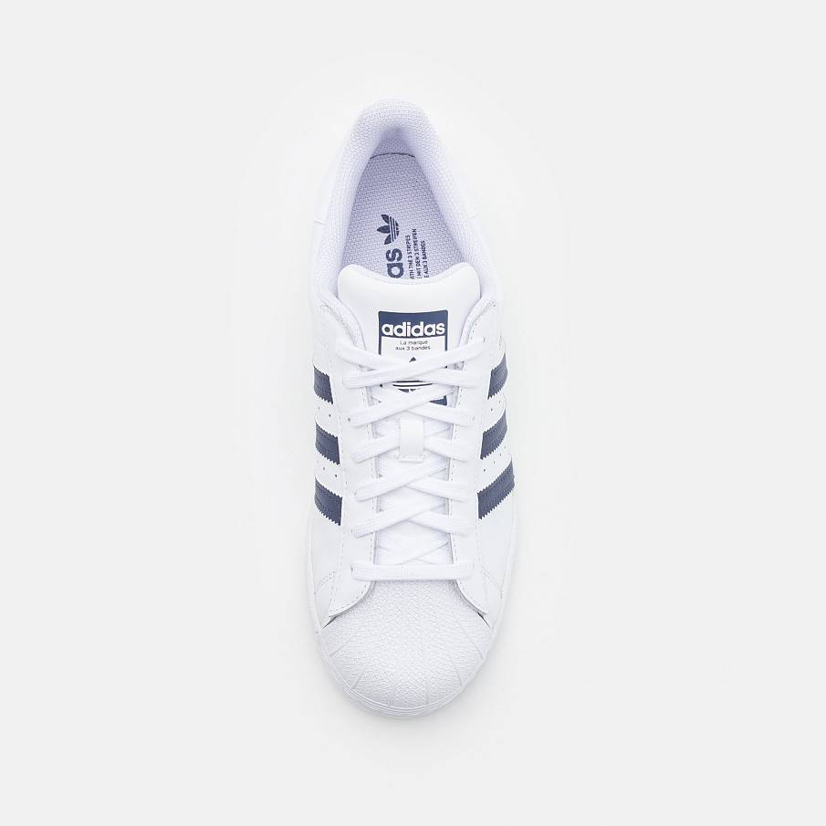 Фото № 4 с приближением к товару «‎Adidas Superstar »