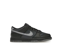 Фото № 1 с приближением к товару «‎Nike Dunk Low»