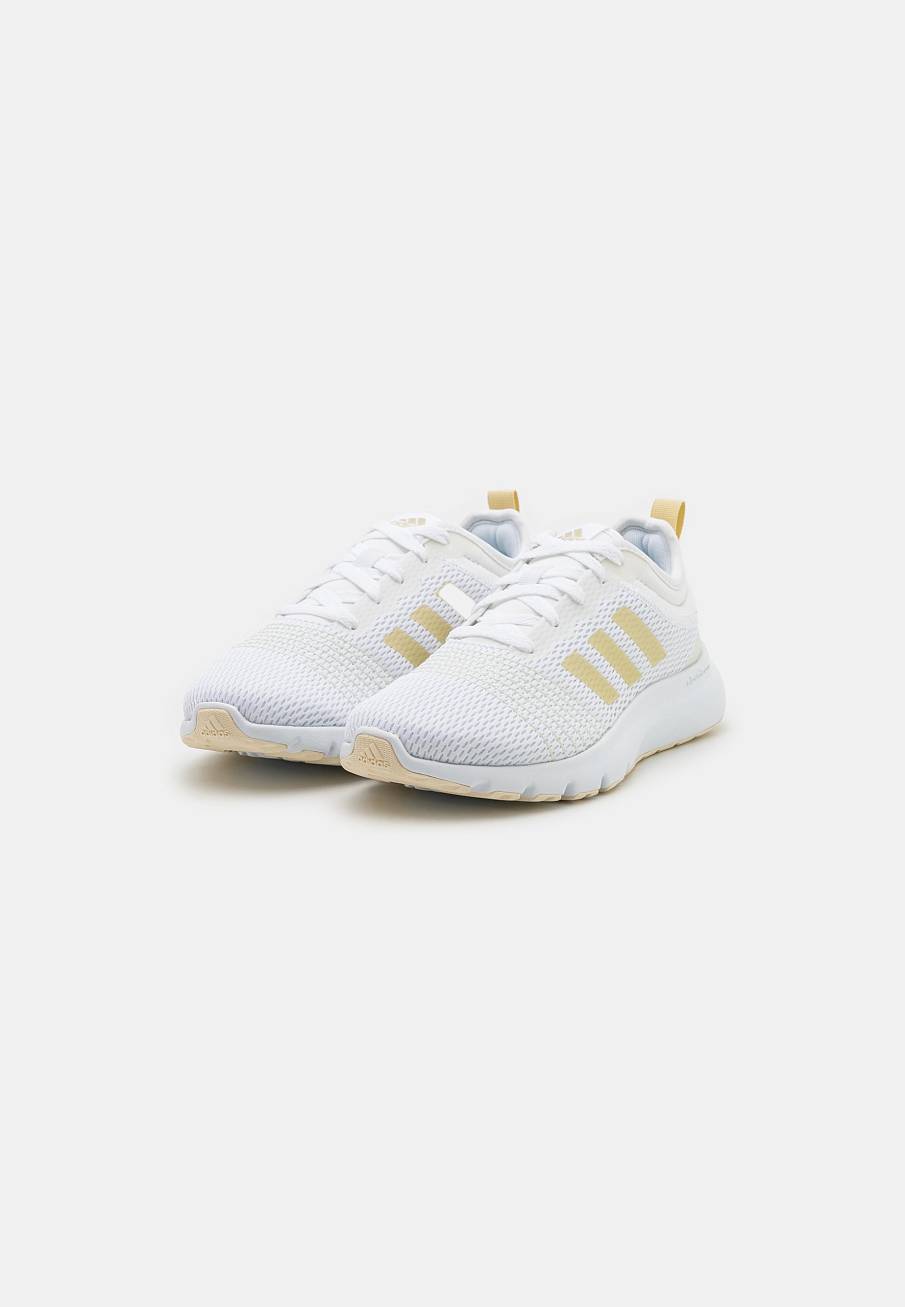 Фото № 2 с приближением к товару «‎Adidas Fluidup»